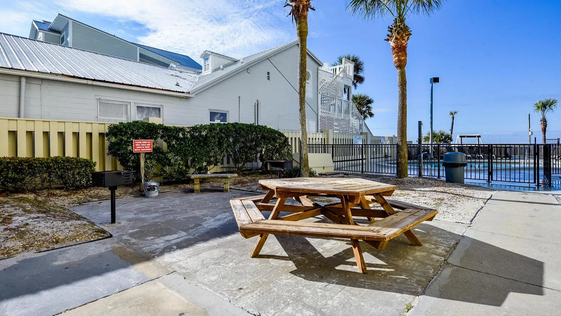 Holiday home Sunbird Beach Resort 1011W By Book That Condo Panama City Beach