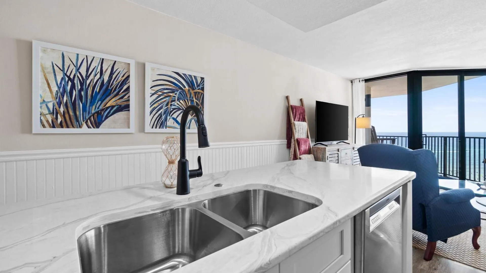 Sunbird Beach Resort 1011W By Book That Condo Panama City Beach United States