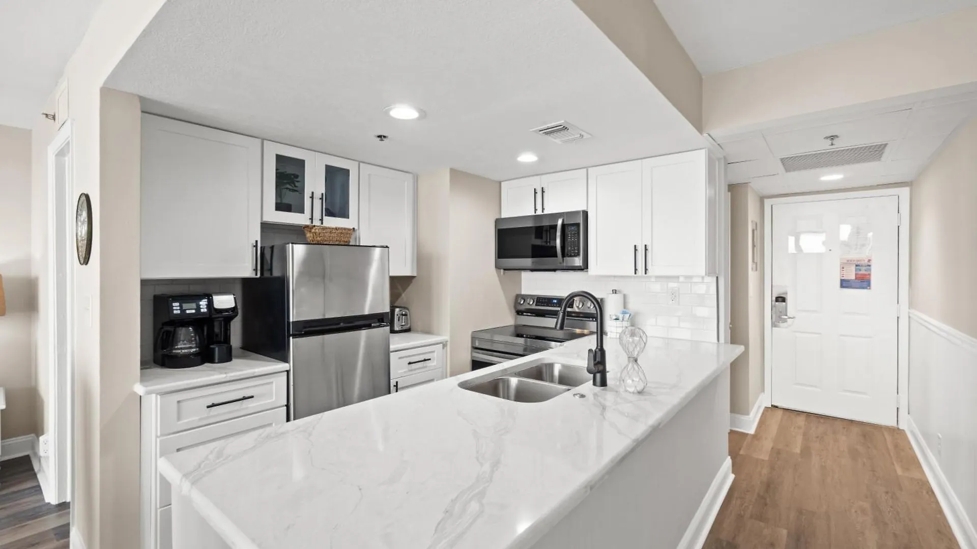 Holiday home Sunbird Beach Resort 1011W By Book That Condo Panama City Beach